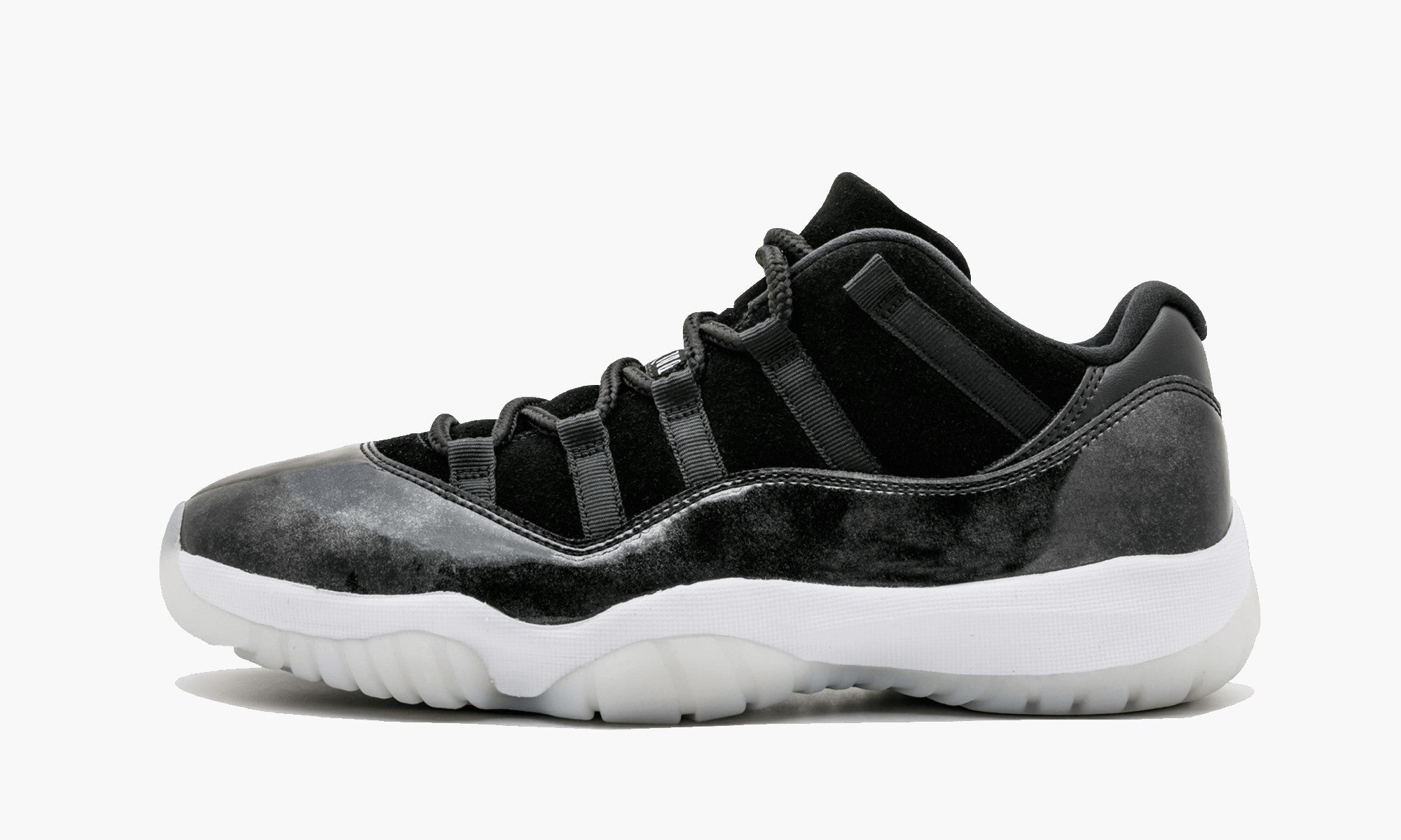 Jordan 11 Retro Low “Baron”