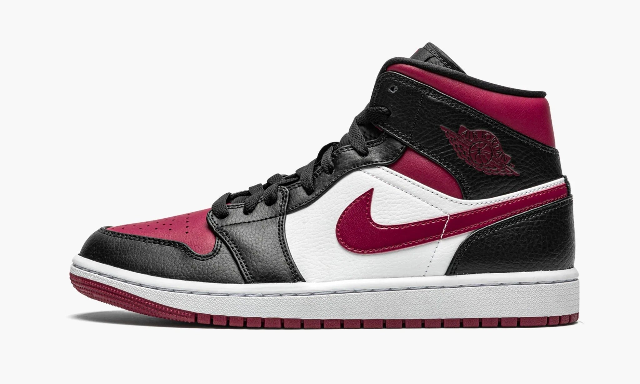 Jordan 1 Mid “Bred Toe”