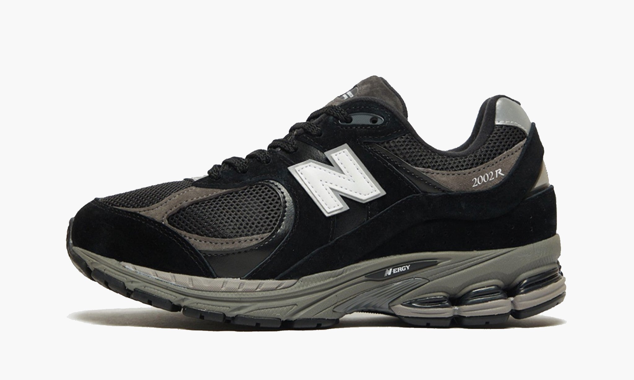 New Balance 2002R “Black Dark Grey White”