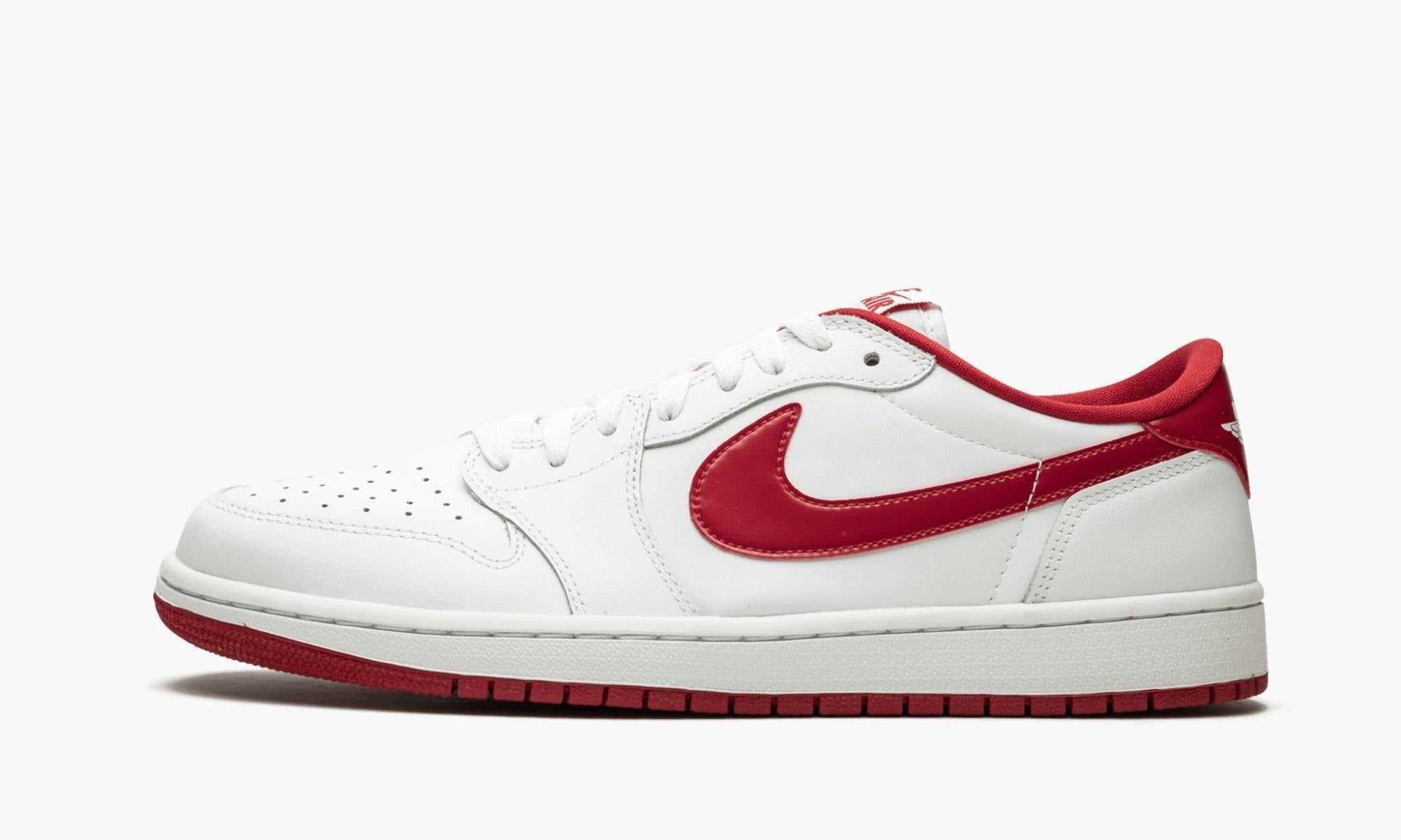 Jordan 1 Retro Low OG “White / Varsity Red”