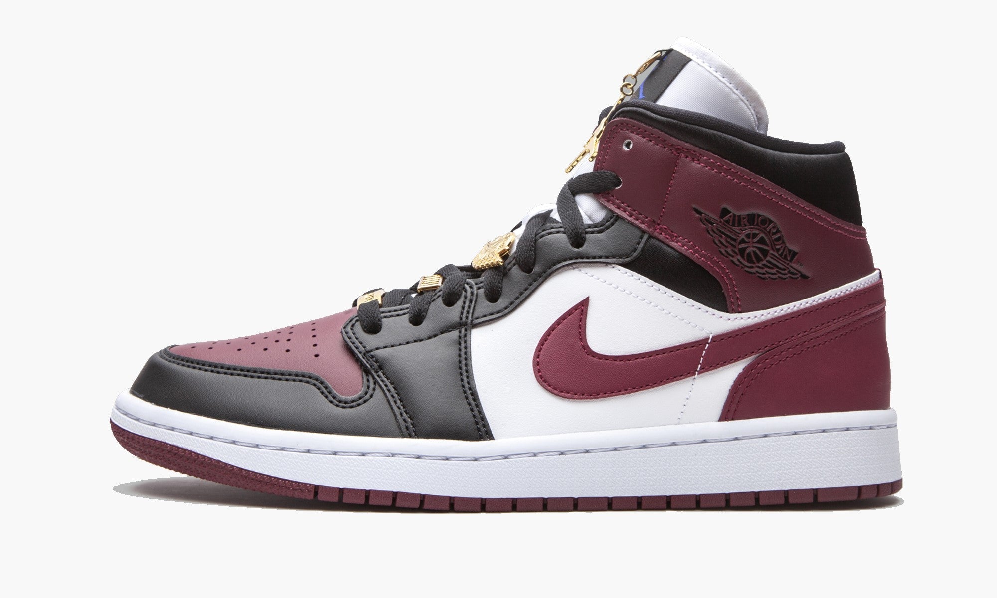 Jordan 1 WMNS Mid SE “Dark Beetroot”